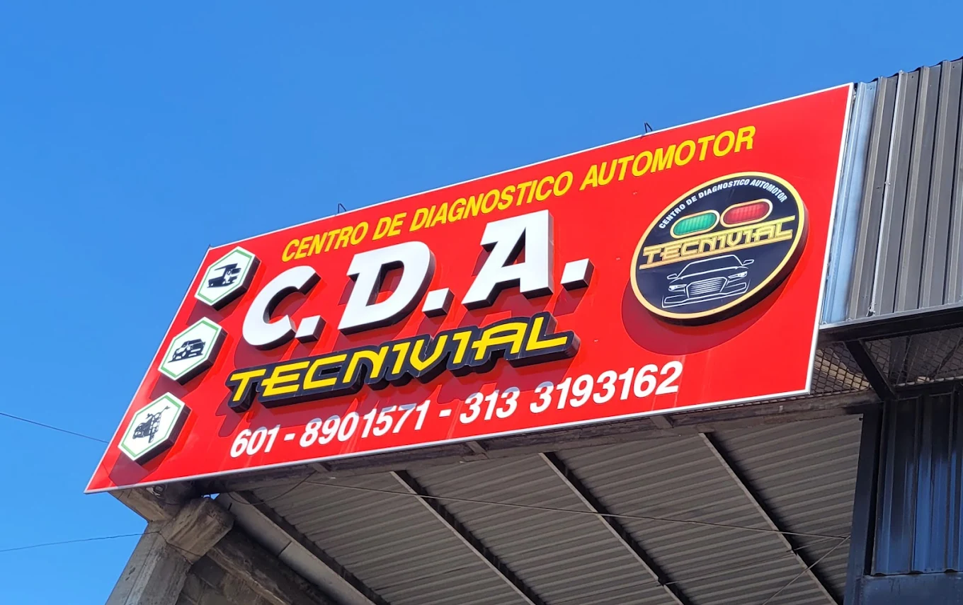 CDA TECNIVIAL — Letrero fachada